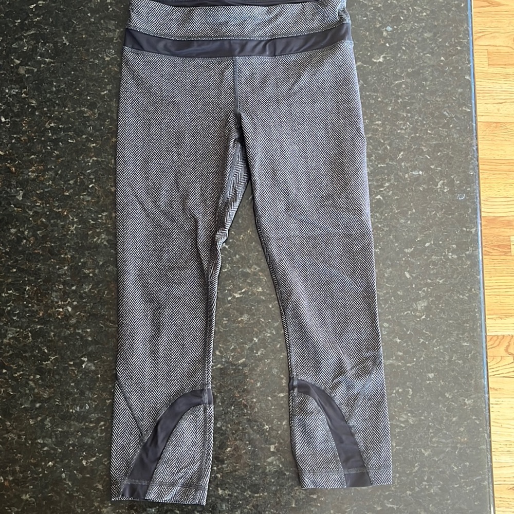 lululemon yoga pants
